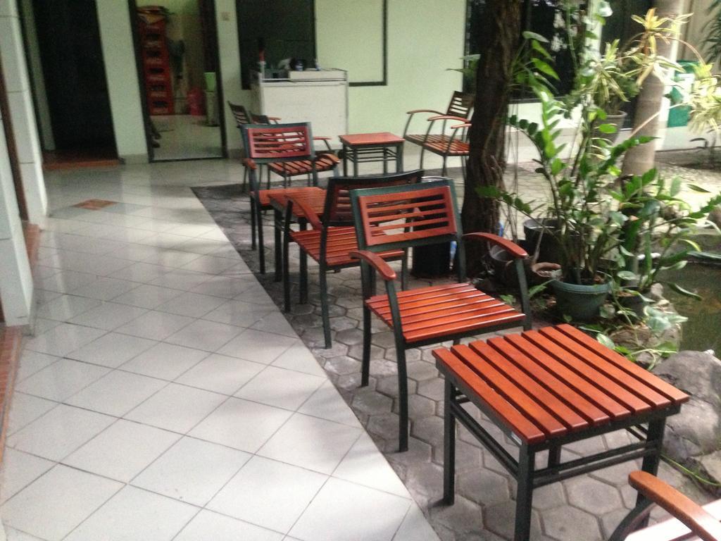 全球酒店 Sedati 外观 照片